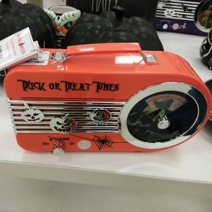 Halloween Trick Or Treat Tunes Radio NEW